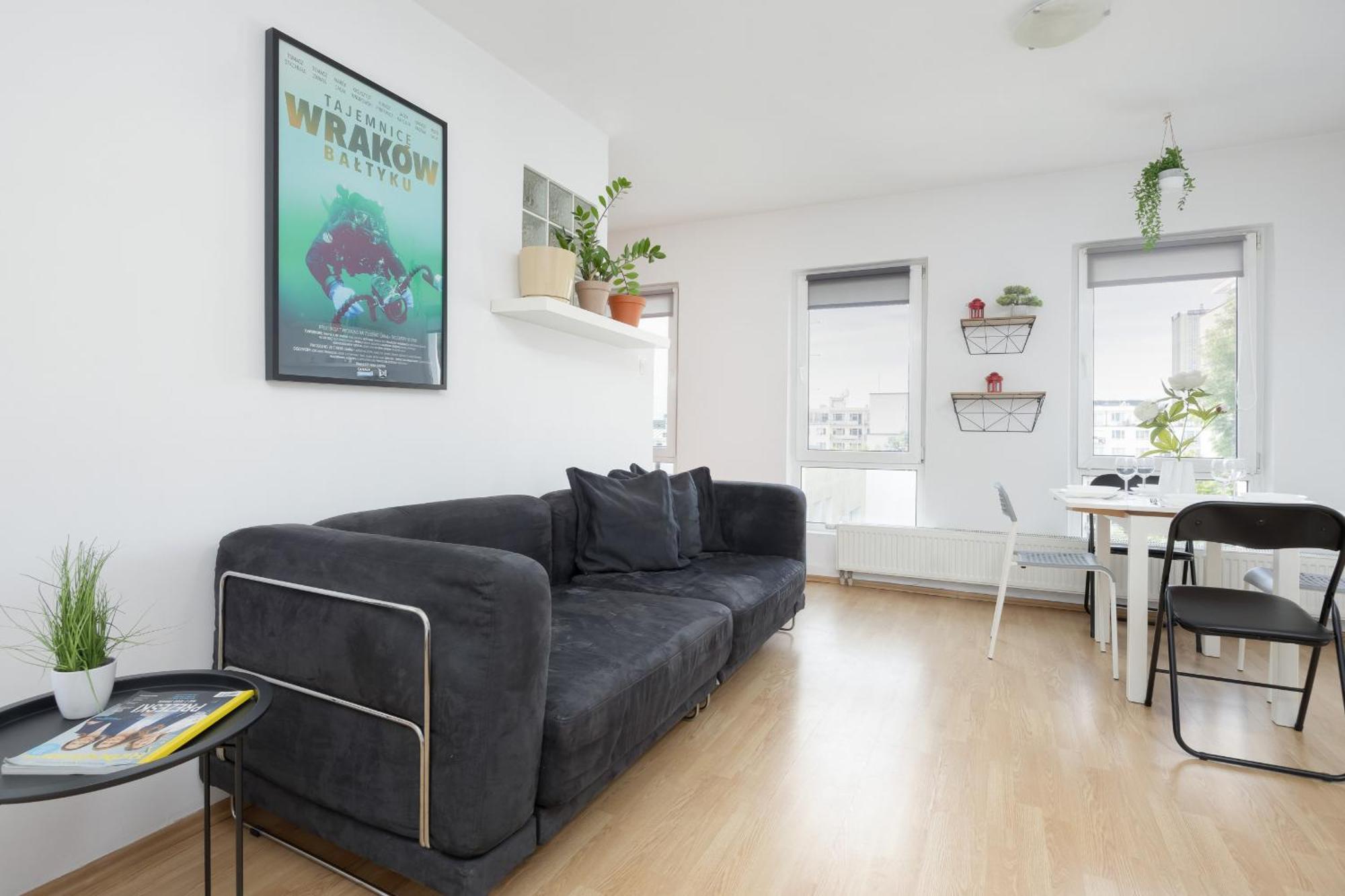 Apartment Rodzinne Studio Dla 4 Osob W Centrum Warszawy By Renters